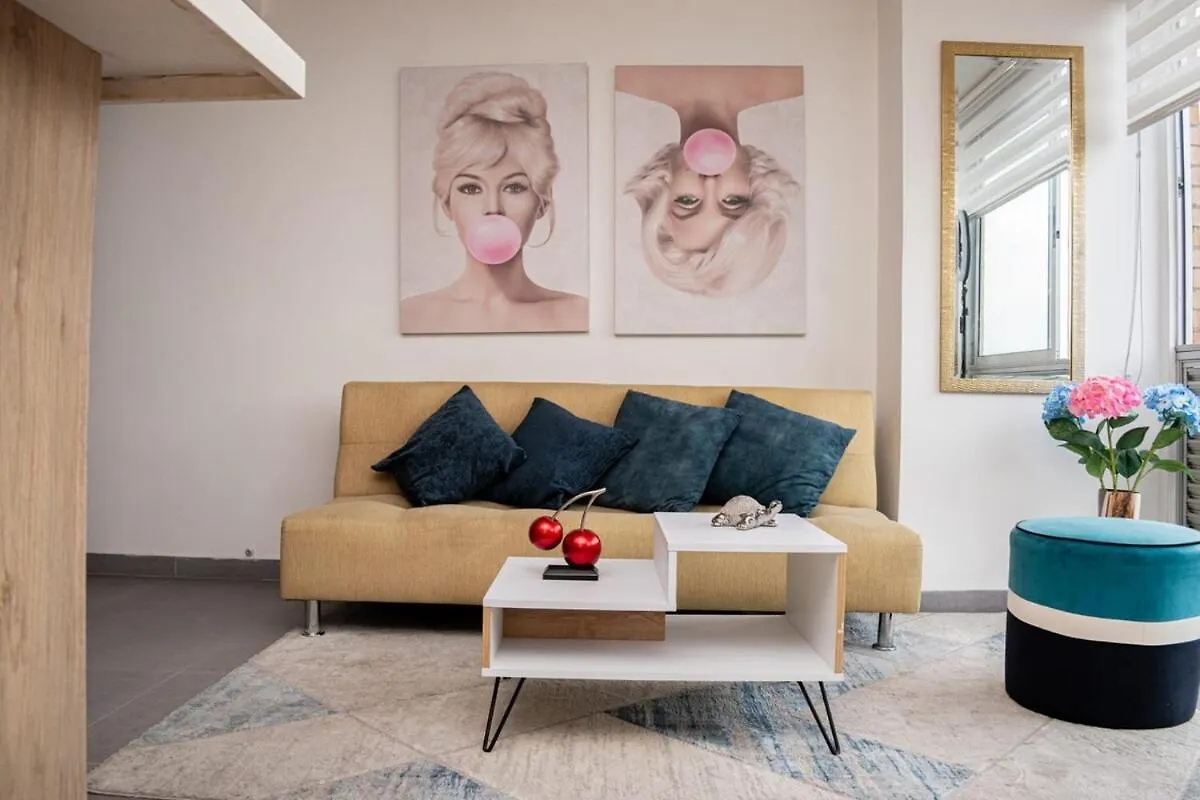 Lovely Private Apartment In Poblado Medellin Colombia